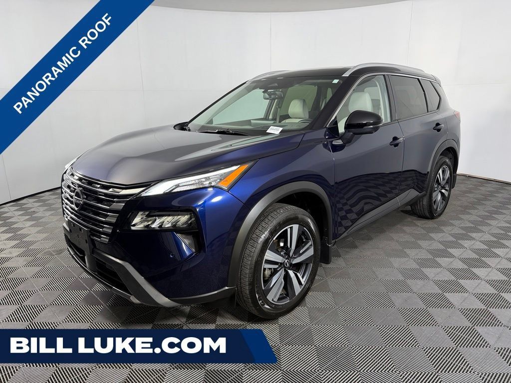 Used 2025 Nissan Rogue SL w/ SL Premium Package AWD/4WD image 1