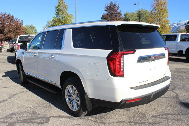 Used 2024 GMC Yukon XL SLT w/ SLT Luxury Package AWD/4WD image 5