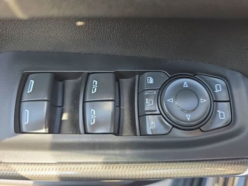 Used 2022 GMC Sierra 2500 AT4 w/ AT4 Preferred Package image 26