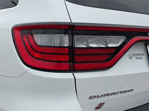 Used 2023 Dodge Durango GT image 11