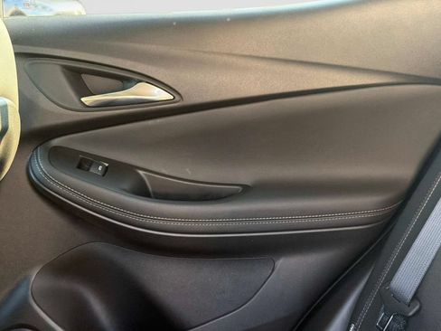 Used 2023 Buick Encore GX Select FWD image 16