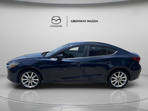 Used 2017 MAZDA MAZDA3 Touring FWD image 4