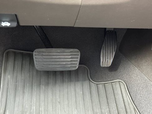 Used 2026 Chevrolet Silverado 1500 RST RWD image 41