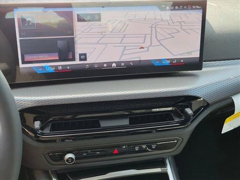 Used 2026 BMW 330i Sedan w/ M Sport Package RWD image 12