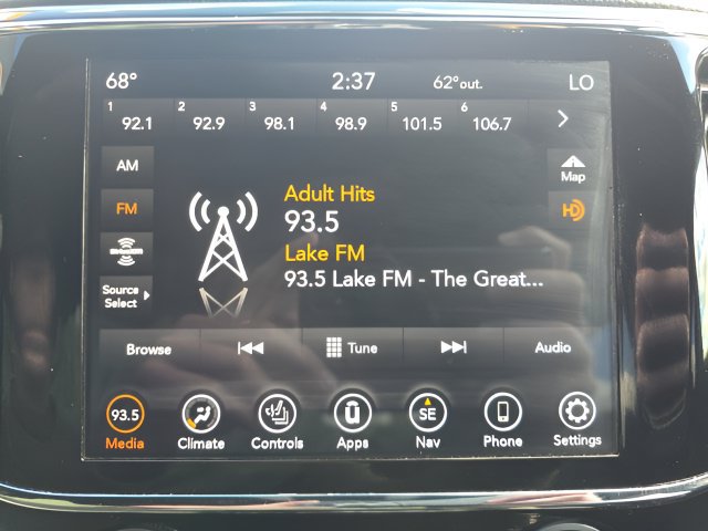 Certified 2021 Jeep Grand Cherokee Laredo X AWD/4WD image 18