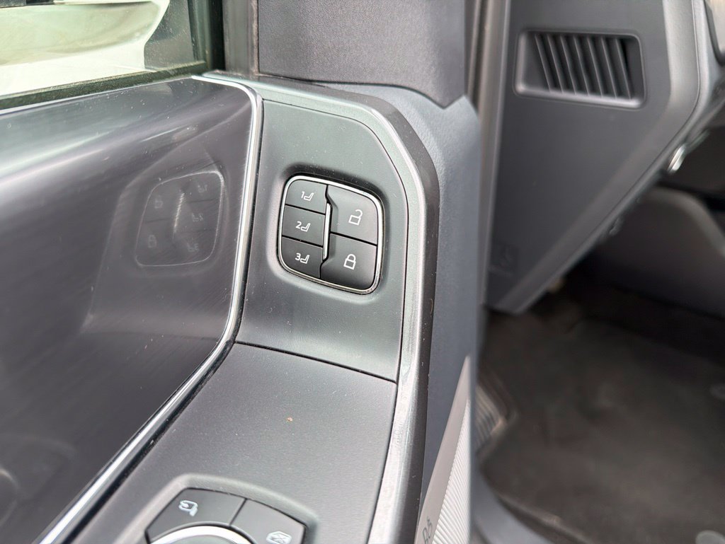 Used 2022 Ford F150 Lariat AWD/4WD image 61