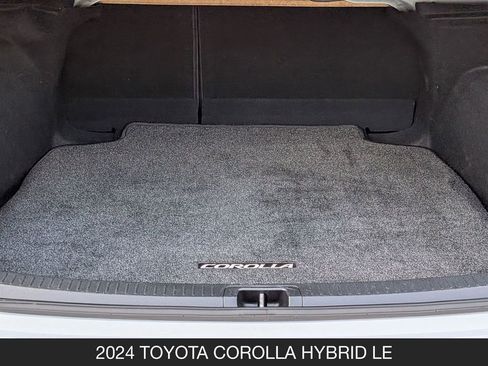 Used 2024 Toyota Corolla LE AWD/4WD image 20