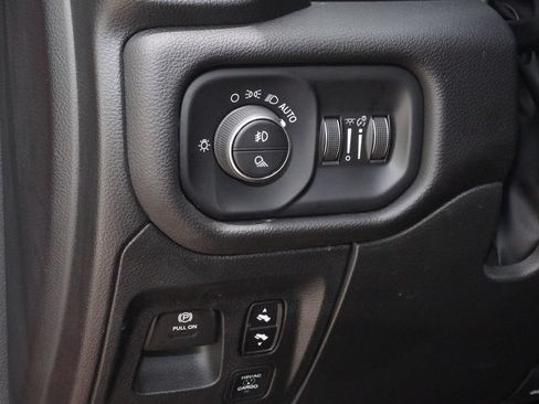 Used 2025 RAM 1500 Big Horn AWD/4WD image 27