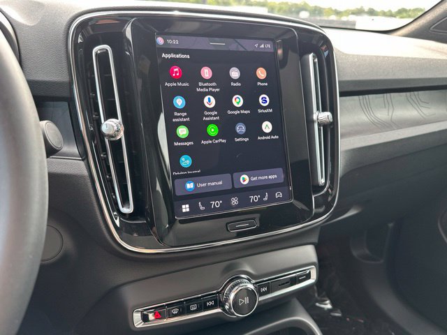 Certified 2023 Volvo C40 Recharge Core AWD/4WD image 24