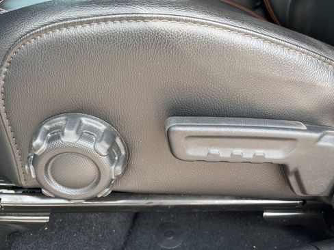 Used 2023 Jeep Gladiator Mojave w/ Cold Weather Group image 14