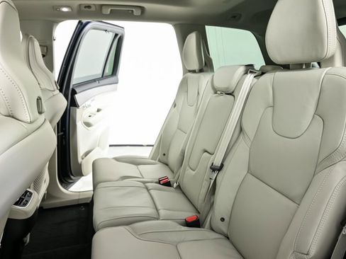 Used 2026 Volvo XC90 B6 Ultra w/ Protection Package AWD/4WD image 22