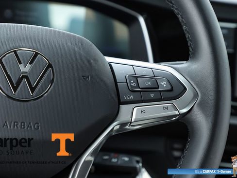 Used 2024 Volkswagen Jetta Sport image 58