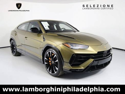Used 2024 Lamborghini Urus S image 3