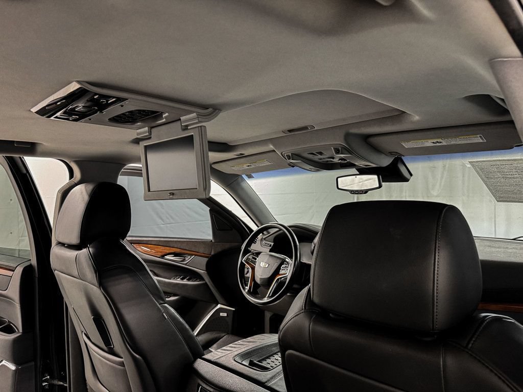 Used 2015 Cadillac Escalade Premium AWD/4WD image 12