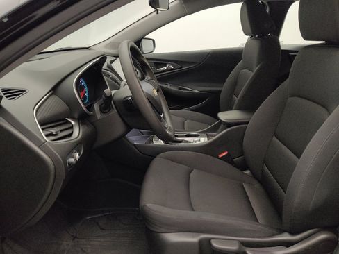 Used 2025 Chevrolet Malibu LS FWD image 17