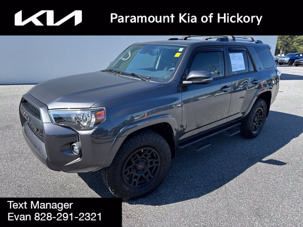 Used 2023 Toyota 4Runner SR5 Premium w/ Moonroof Package AWD/4WD image 1