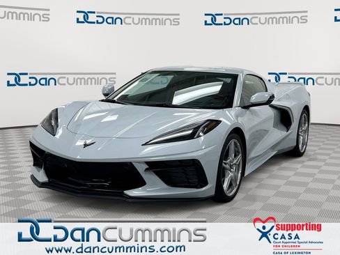 Used 2023 Chevrolet Corvette Stingray Preferred Cpe w/ Z51 Performance Package RWD image 1