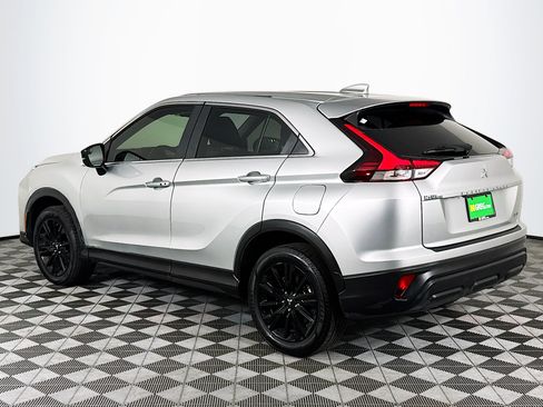 Used 2024 Mitsubishi Eclipse Cross LE AWD/4WD image 6