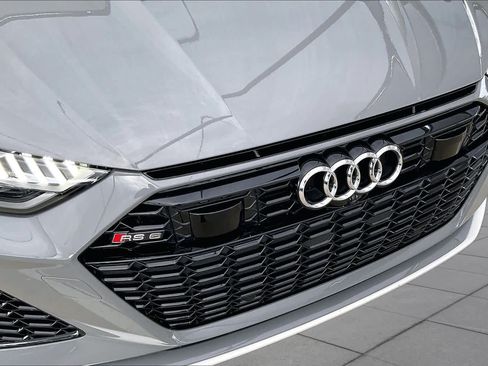 Used 2021 Audi RS 6 AWD/4WD image 29