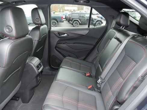 Used 2023 Chevrolet Equinox RS image 23