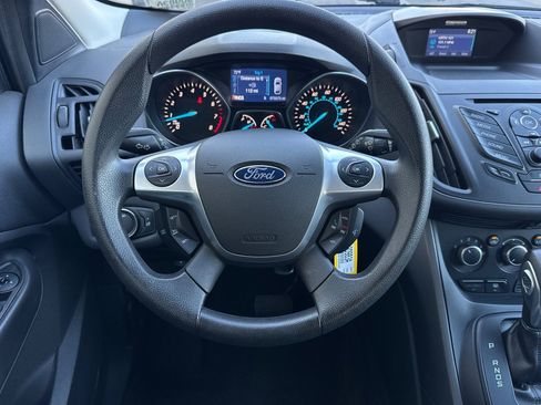Used 2014 Ford Escape S FWD image 14