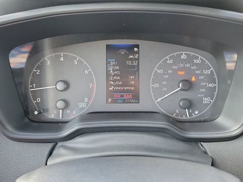 Used 2024 Toyota Corolla LE FWD image 22