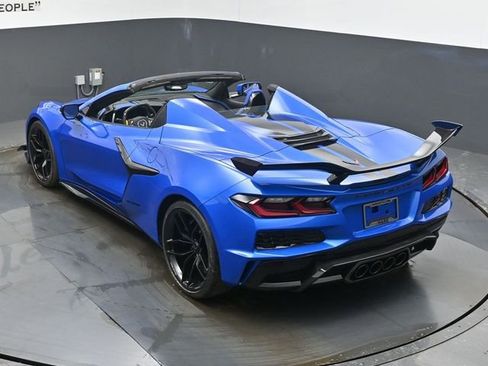 New 2026 Chevrolet Corvette Z06 w/ Z07 Performance Package image 21