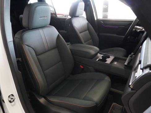 New 2026 GMC Acadia AT4 image 13