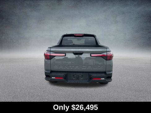 Used 2025 Hyundai Santa Cruz SEL FWD image 4