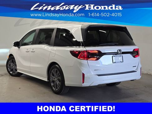 Certified 2025 Honda Odyssey Touring image 4