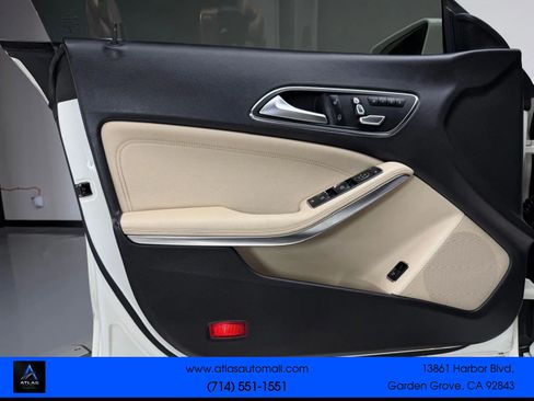 Used 2018 Mercedes-Benz CLA 250 image 22