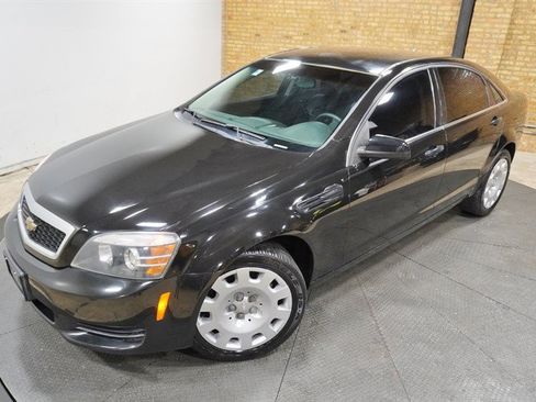 Used 2012 Chevrolet Caprice RWD image 2