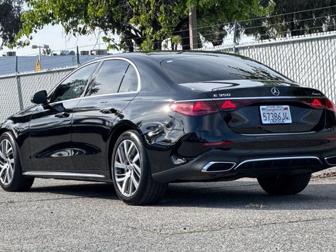 Used 2025 Mercedes-Benz E 350 4MATIC Sedan image 6