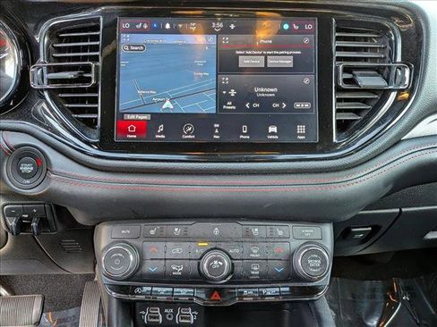 Used 2024 Dodge Durango GT image 15