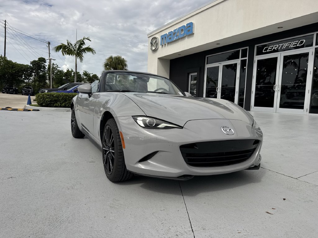 New 2026 MAZDA MX-5 Miata Grand Touring RWD image 30