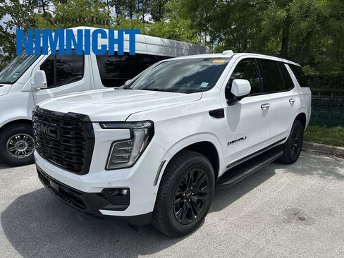 Used 2025 GMC Yukon Denali w/ LPO, Floor Liner Package AWD/4WD image 1