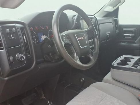 Used 2017 GMC Sierra 2500 4x4 Crew Cab w/ Sierra Convenience Package image 6