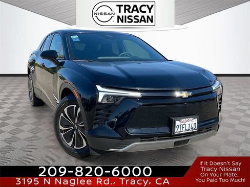 Used 2025 Chevrolet Blazer EV LT FWD image 1
