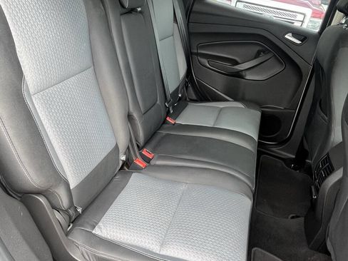 Used 2017 Ford Escape SE w/ SE Cold Weather Package image 22
