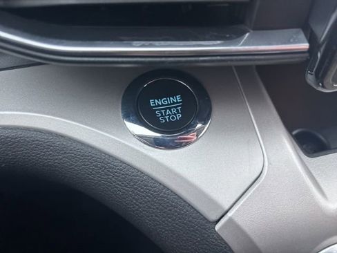 Certified 2023 Ford Explorer XLT w/ Equipment Group 202A image 5