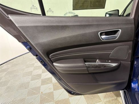 Used 2018 Acura TLX V6 w/ Technology Package image 23