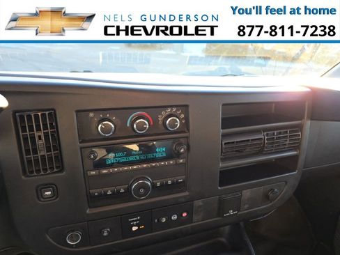 Used 2018 Chevrolet Express 3500 Work Van w/ Power Convenience Package image 13