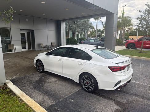 Used 2023 Kia Forte GT w/ GT2 Package FWD image 4