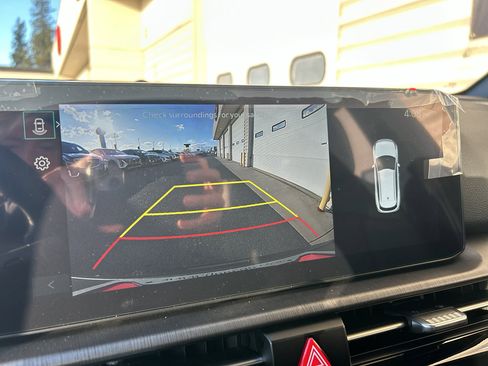 New 2026 Kia Sportage X-Line w/ X-Line Premium Package image 21