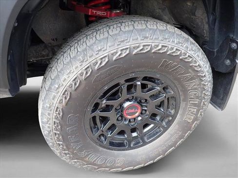 Used 2023 Toyota Tacoma TRD Pro AWD/4WD image 7