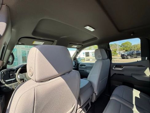 New 2025 Chevrolet Silverado 1500 LT image 21