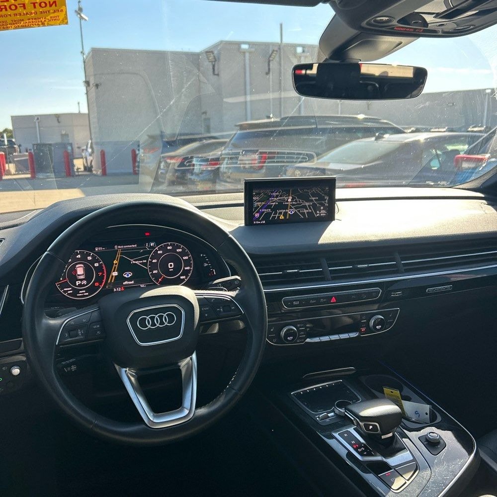 Used 2018 Audi Q7 3.0T Prestige w/ Prestige Package AWD/4WD image 6