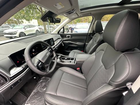 New 2026 Kia Sorento S image 36