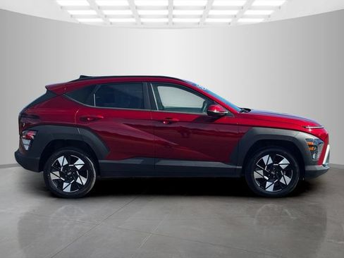 Used 2025 Hyundai Kona SEL AWD/4WD image 8
