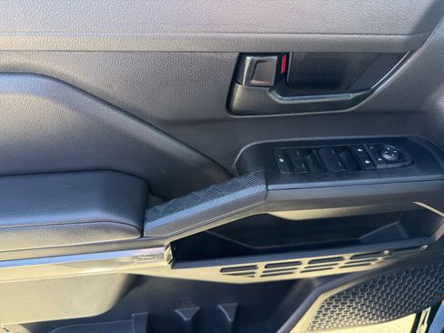 New 2026 Toyota Tacoma SR5 image 18